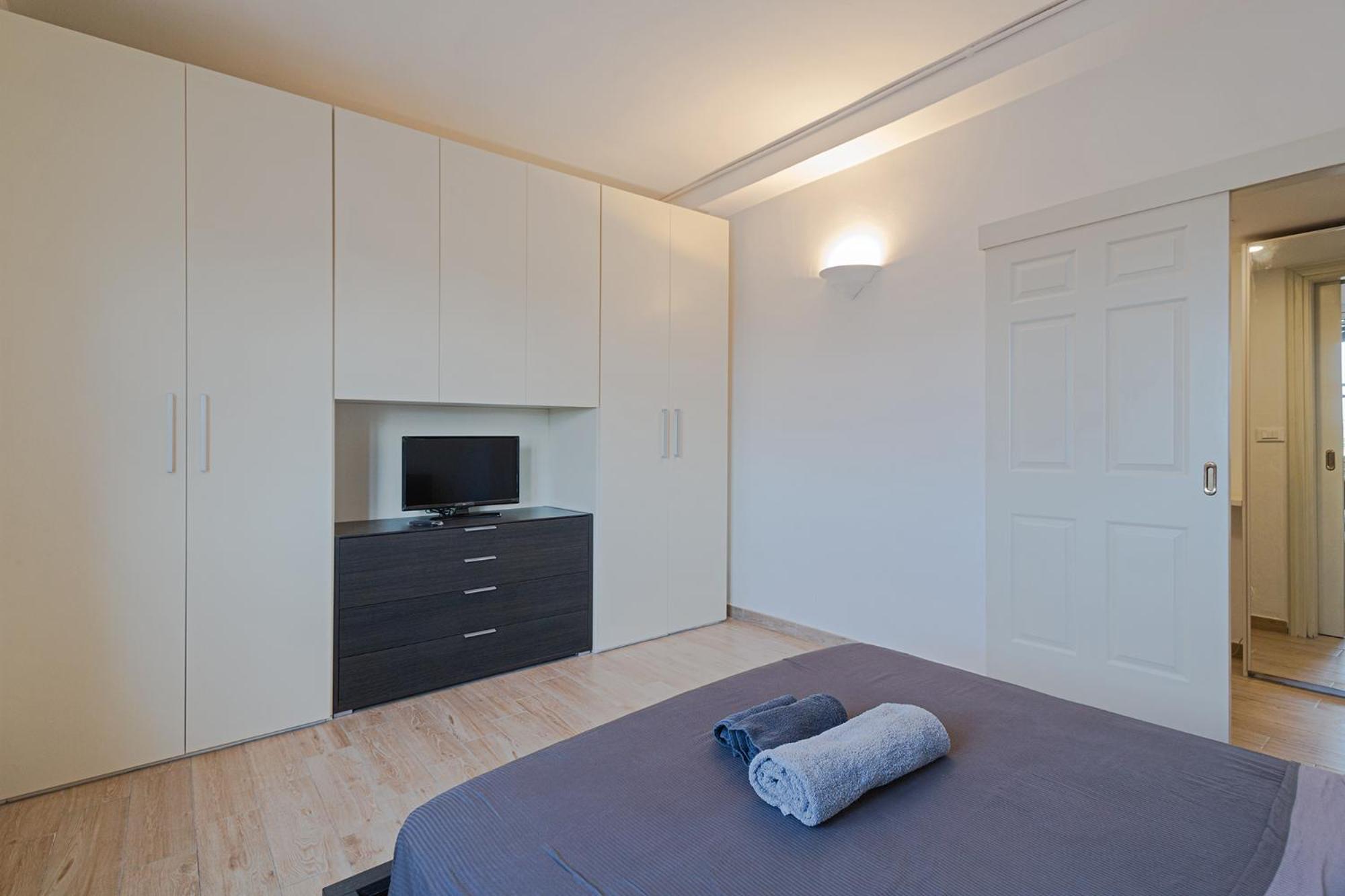 Palmanova 215 *